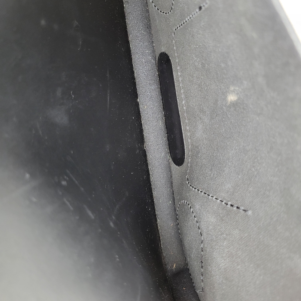 Dr. Marten's Black Satchel Bag Purse - Picture 11 of 13